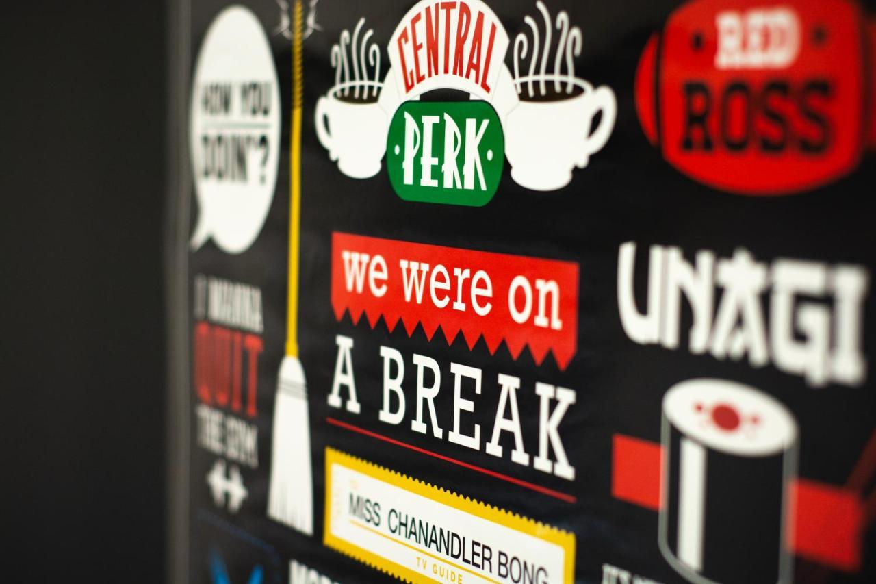 Central Perk Klodzko Exterior photo